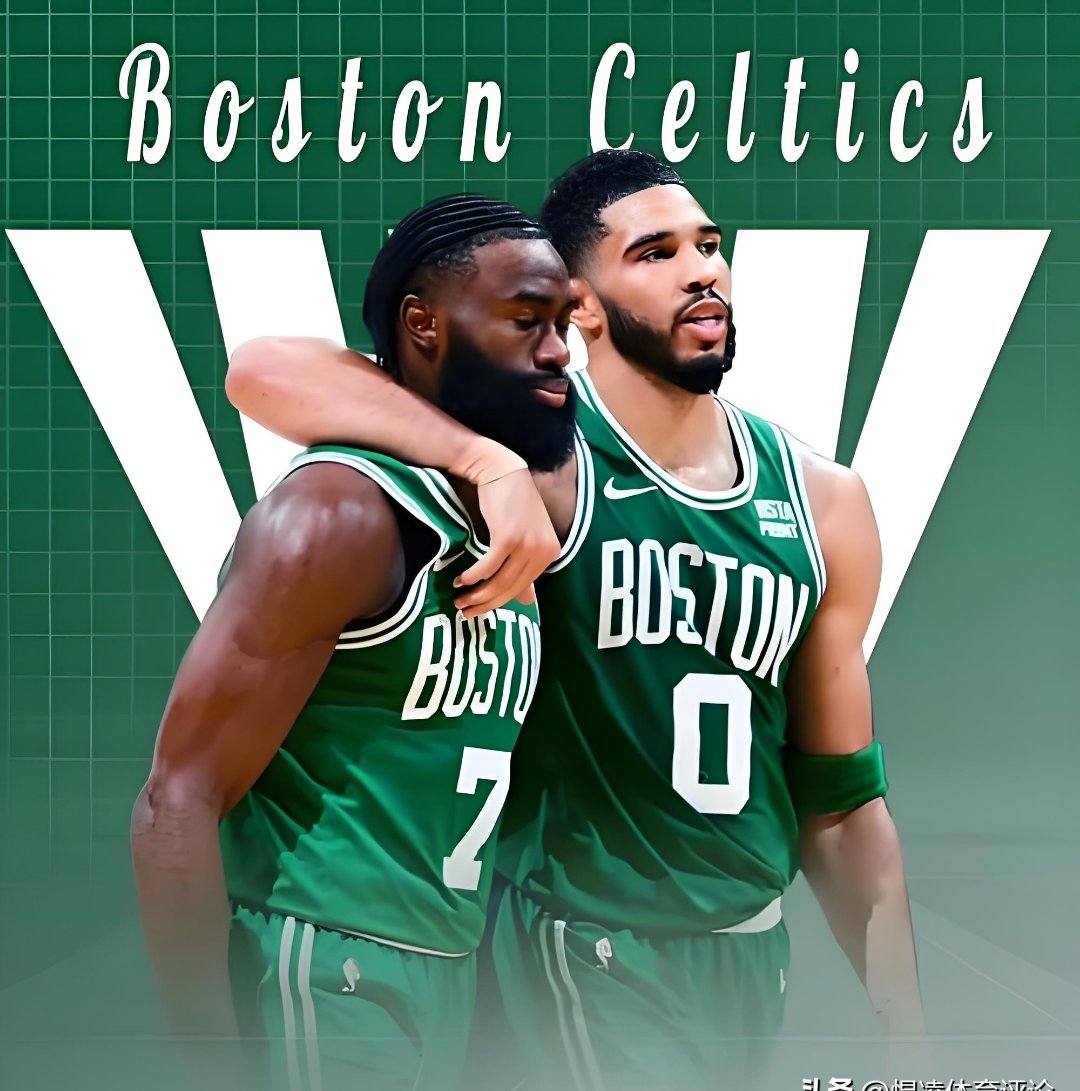 九游app下载安装爆冷首场状态出色，DWG观众沸腾！，塔图姆重返赛场热度持续攀升(塔图姆2021赛季集锦)