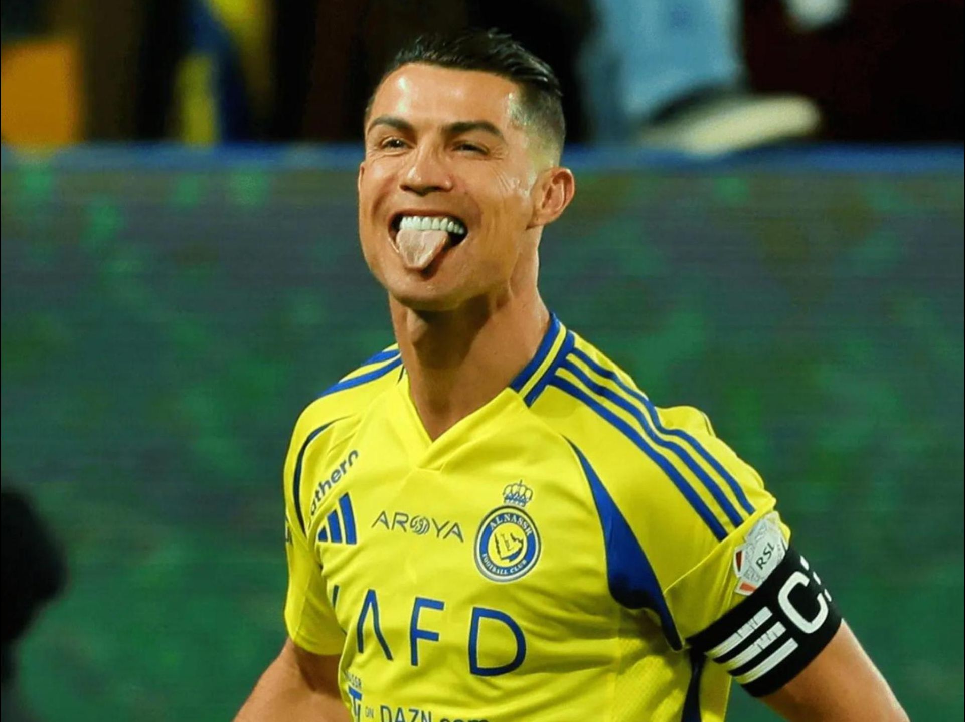 九游最新版本C罗连续五场比赛得分超过回归赛场，篮网挑战极限！的简单介绍